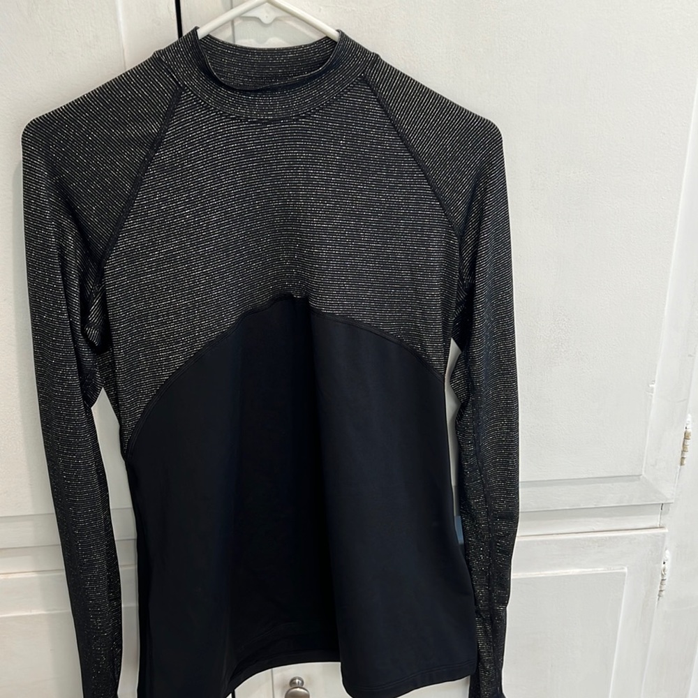 Nike Long Sleeve Metallic Training Shirt
